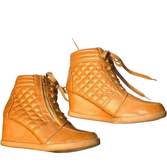 Forever 7 Brown Girl's Combat Ankle Boots 2 1/2 Inch High Heel Shoe Kids Lace Up - Picture 2 of 8